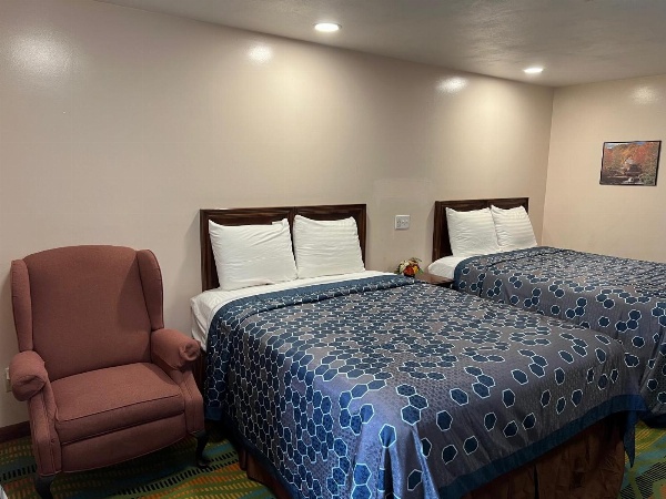 Atlantic Motel image 3